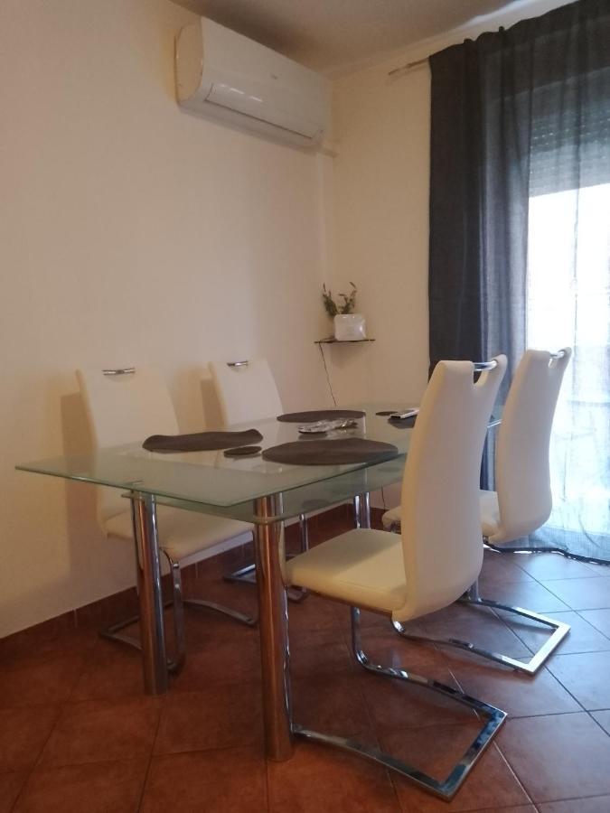 Apartman Lean Пула Екстер'єр фото
