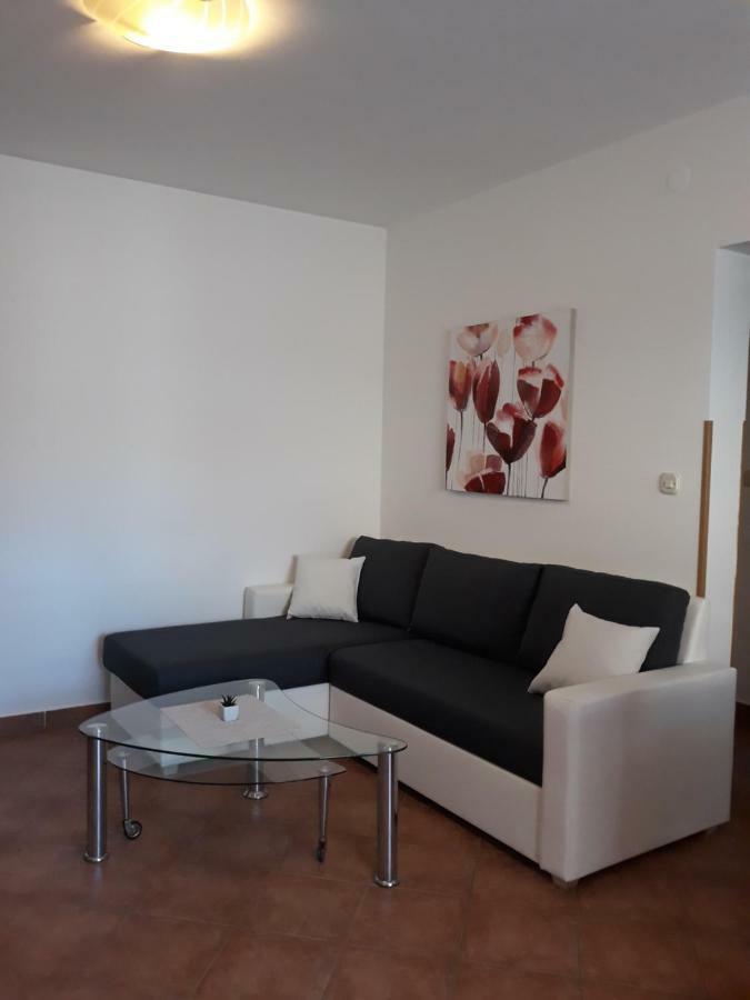 Apartman Lean Пула Екстер'єр фото