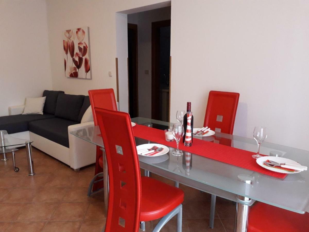 Apartman Lean Пула Екстер'єр фото