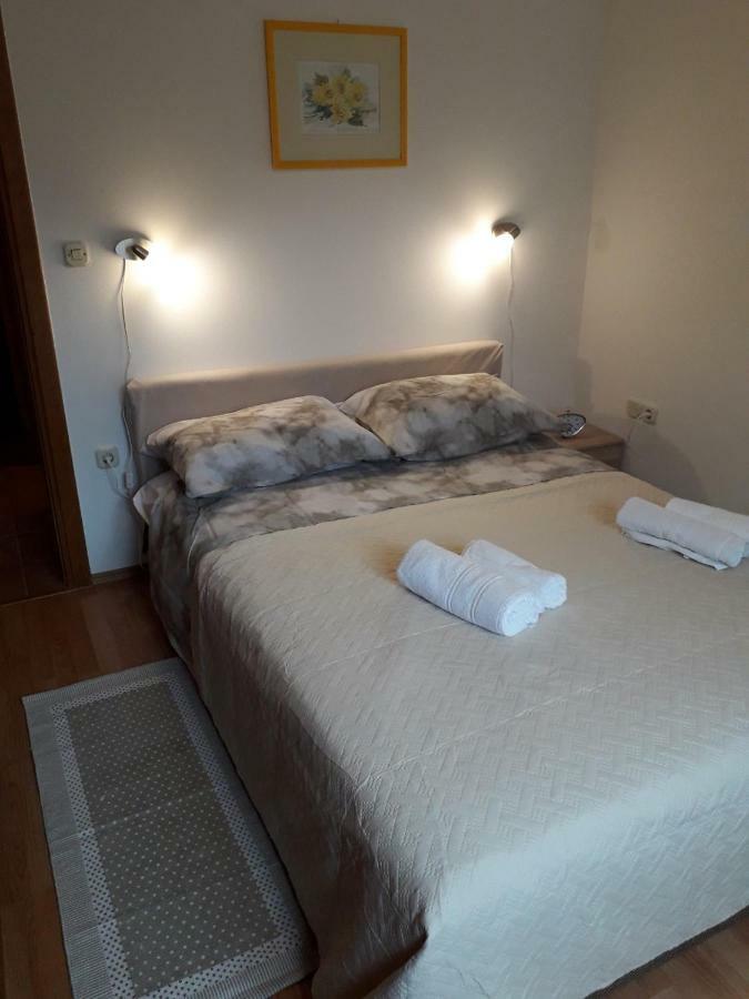 Apartman Lean Пула Екстер'єр фото