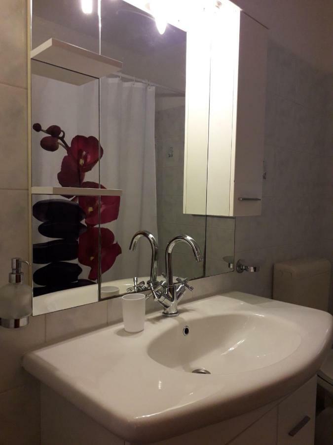 Apartman Lean Пула Екстер'єр фото