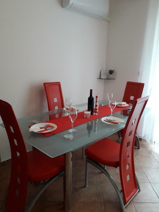 Apartman Lean Пула Екстер'єр фото